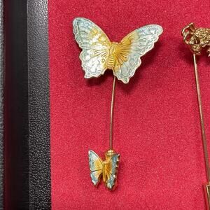 Double Butterfly Stick Pin